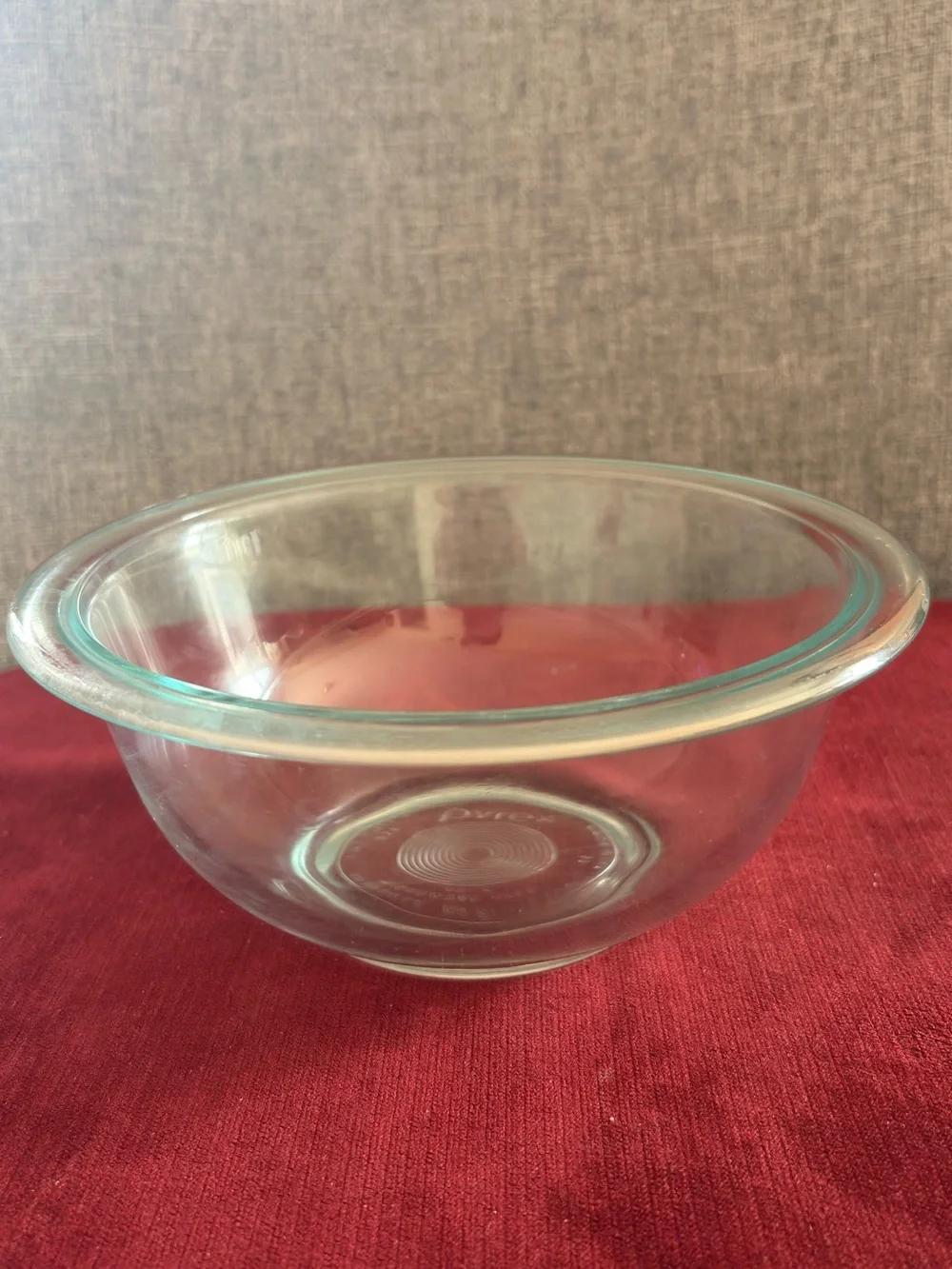 Pre Own Pyrex Clear Glass Round Mixing Bowl 1 QT / 32 oz Made in USA